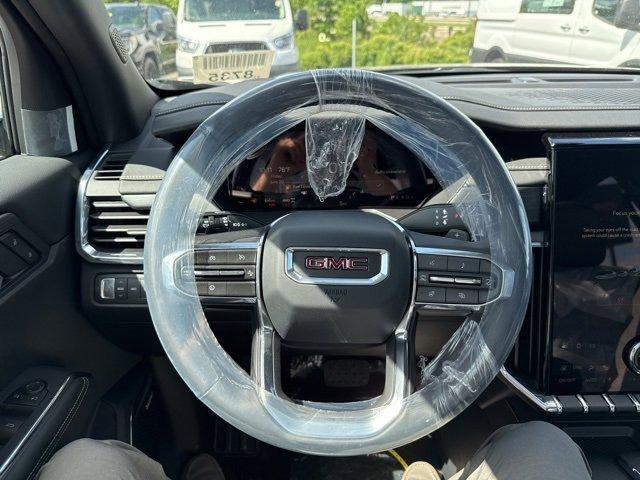 new 2025 GMC Acadia car, priced at $53,223