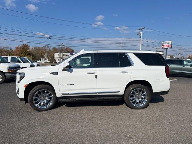 new 2024 GMC Yukon car, priced at $73,022