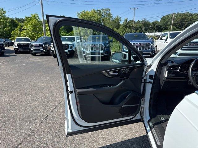 used 2022 Audi Q7 car, priced at $41,409