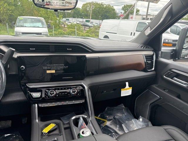 new 2025 GMC Sierra 2500 car, priced at $76,825