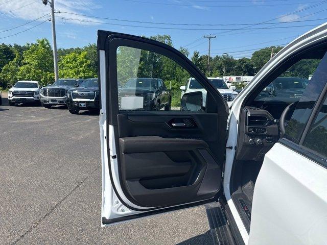 new 2025 GMC Yukon XL car, priced at $99,995