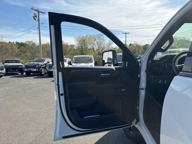 new 2025 GMC Sierra 2500 car, priced at $75,225