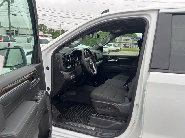 new 2024 GMC Sierra 1500 car, priced at $48,630