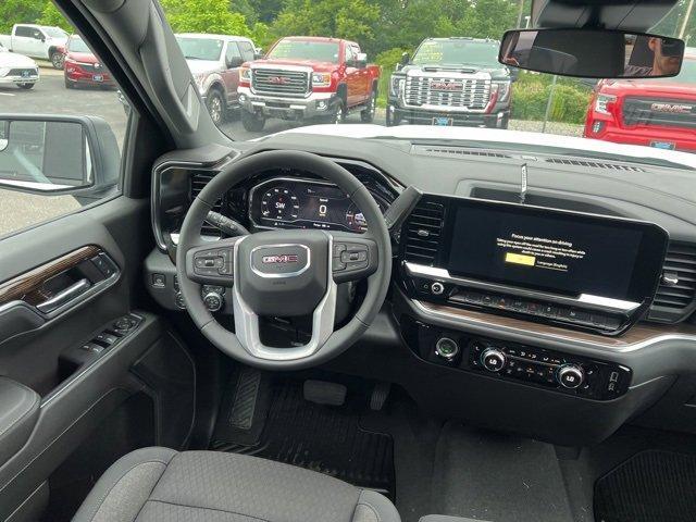 new 2024 GMC Sierra 1500 car, priced at $48,630