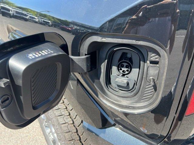 new 2025 GMC HUMMER EV car, priced at $109,210