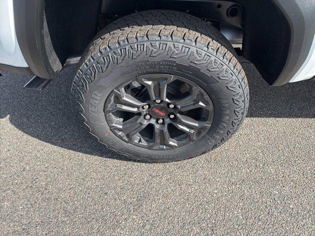 new 2025 GMC Canyon car, priced at $48,600