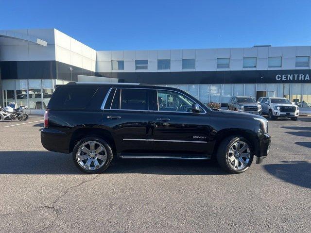 used 2016 GMC Yukon car, priced at $31,999