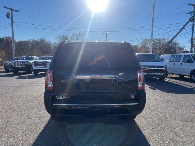 used 2016 GMC Yukon car, priced at $31,999