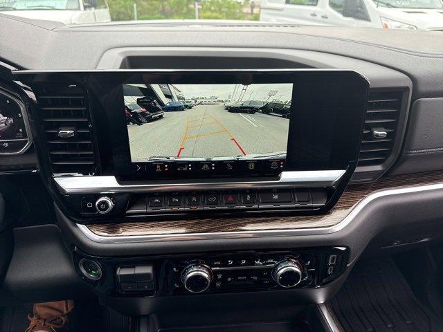new 2025 GMC Sierra 1500 car, priced at $59,400
