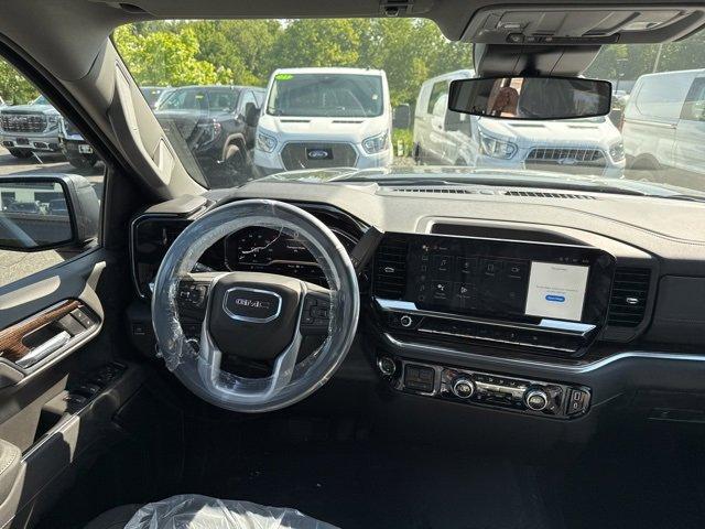 new 2025 GMC Sierra 1500 car, priced at $54,158