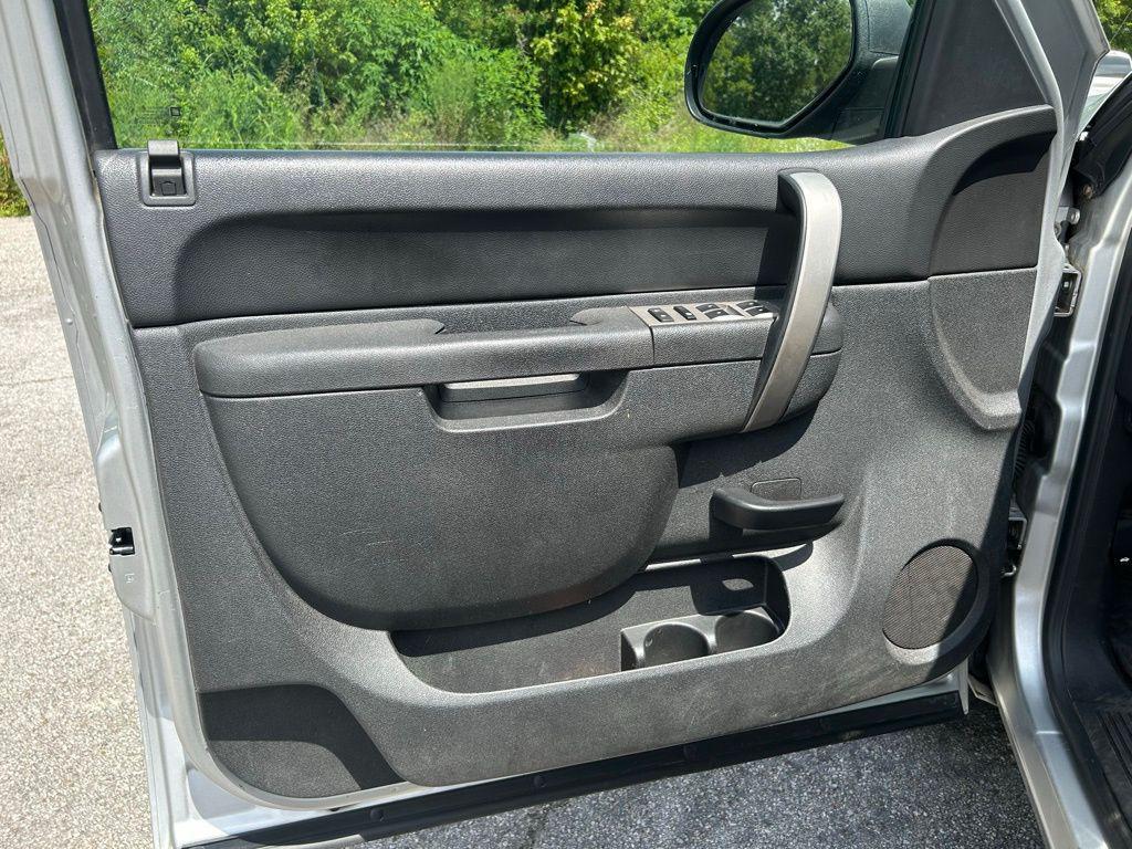 used 2010 Chevrolet Silverado 1500 car, priced at $10,997