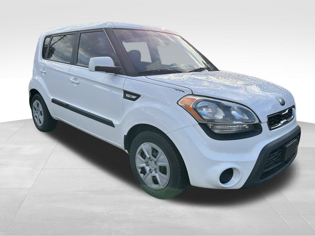 used 2013 Kia Soul car, priced at $7,000