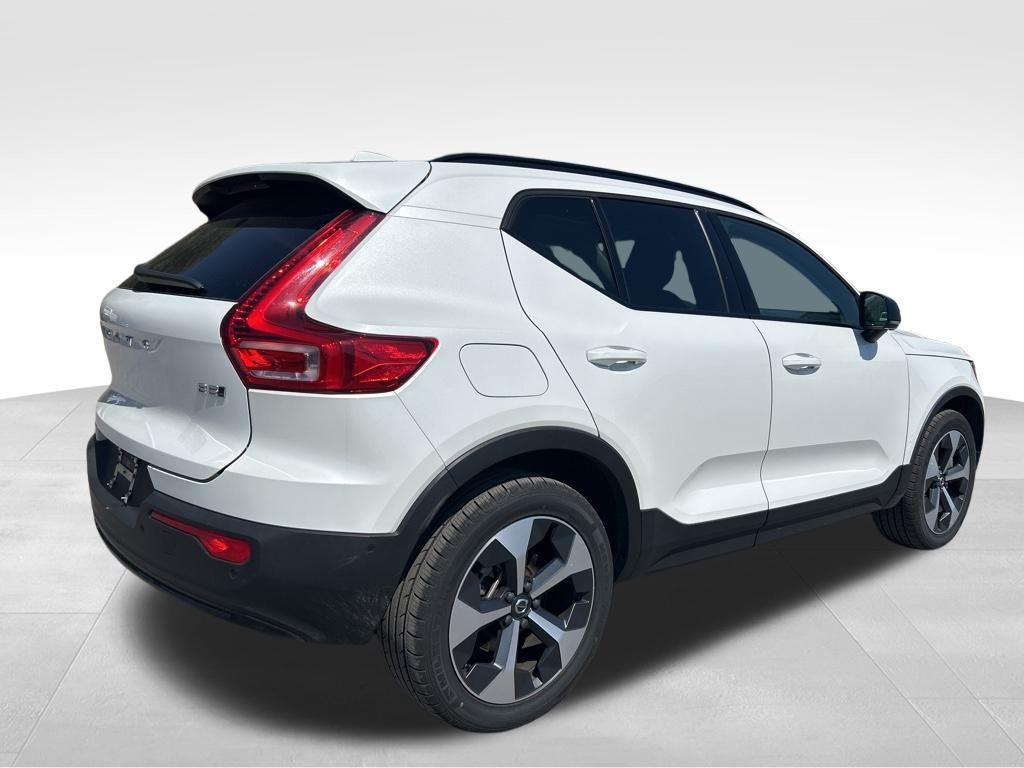 used 2024 Volvo XC40 car, priced at $30,950