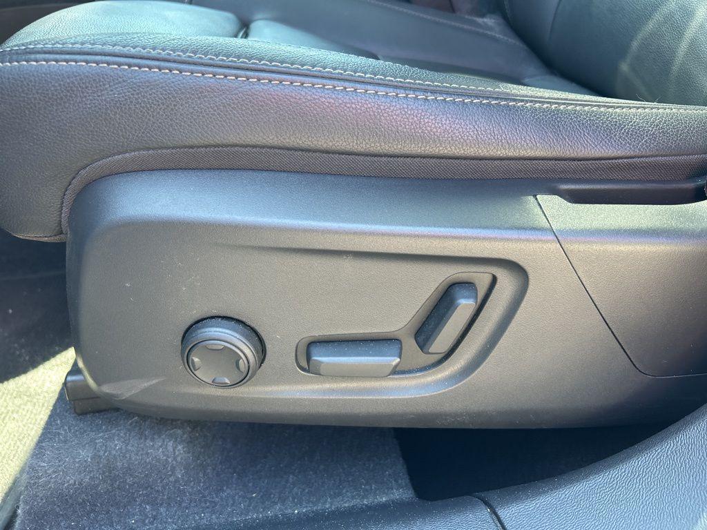 used 2024 Volvo XC40 car, priced at $30,950