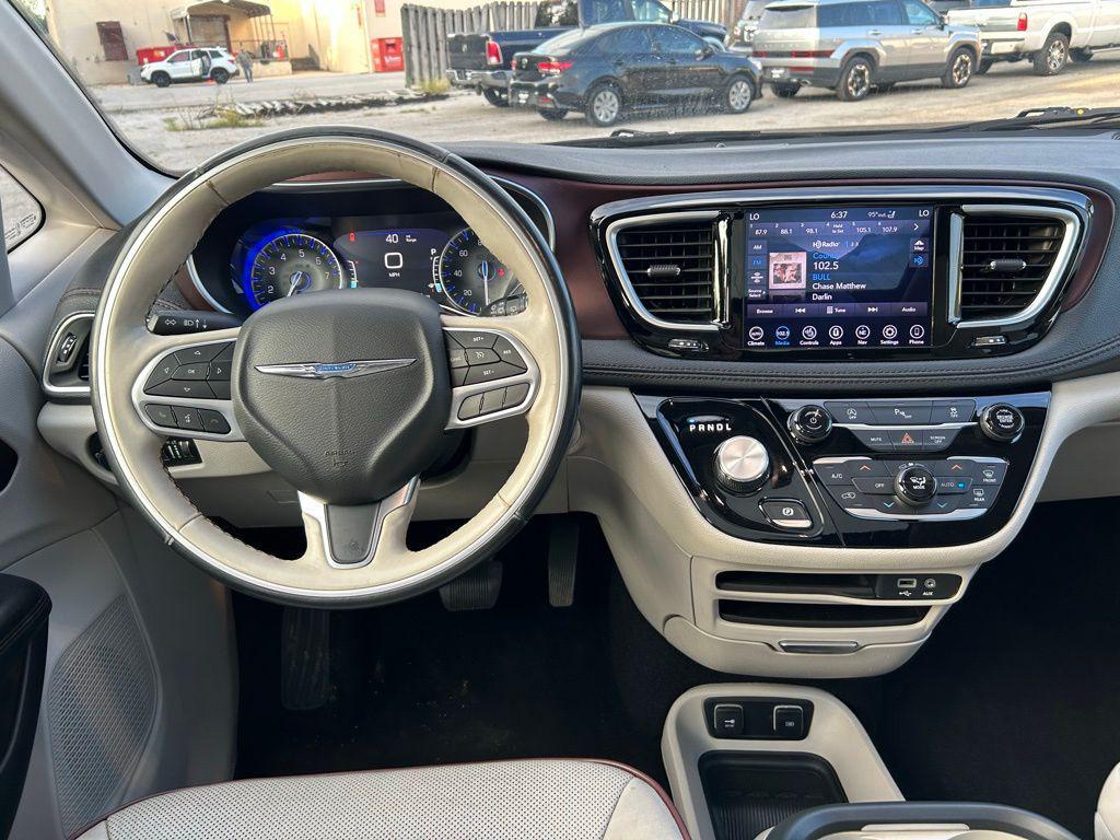 used 2020 Chrysler Pacifica car, priced at $19,450