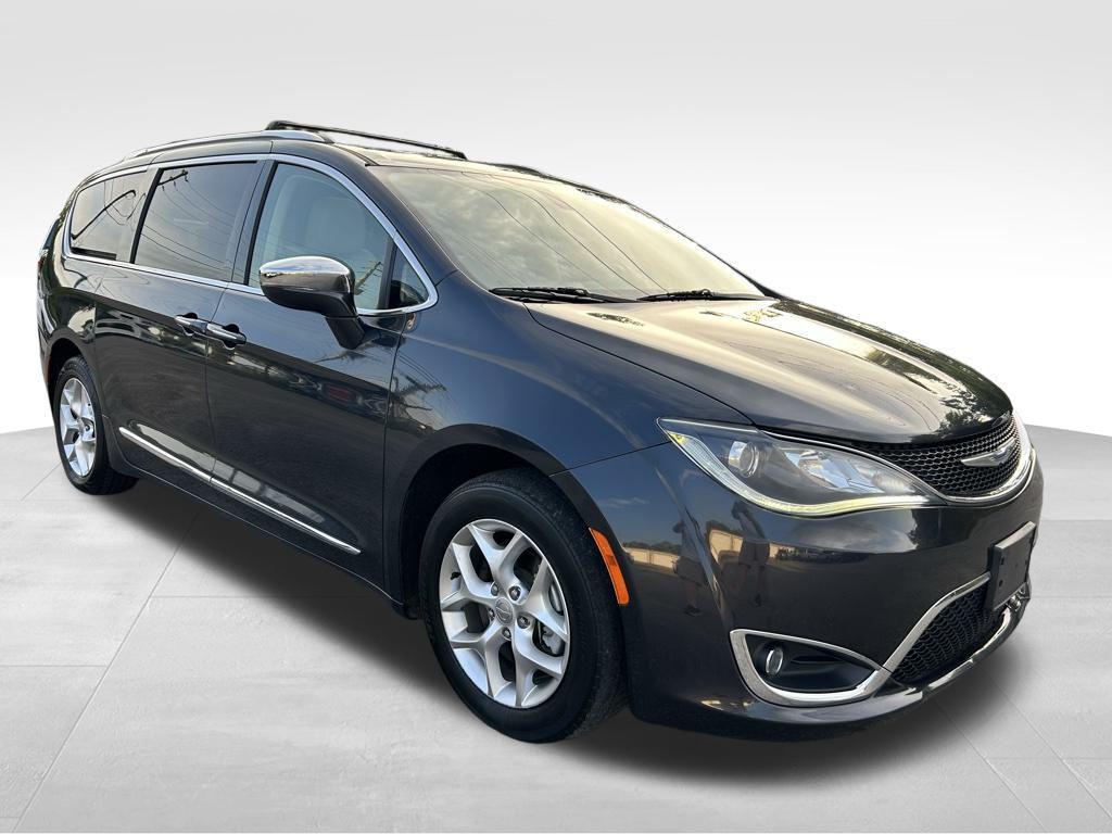 used 2020 Chrysler Pacifica car, priced at $19,450