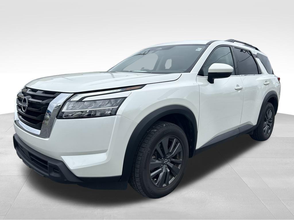 used 2022 Nissan Pathfinder car, priced at $23,450