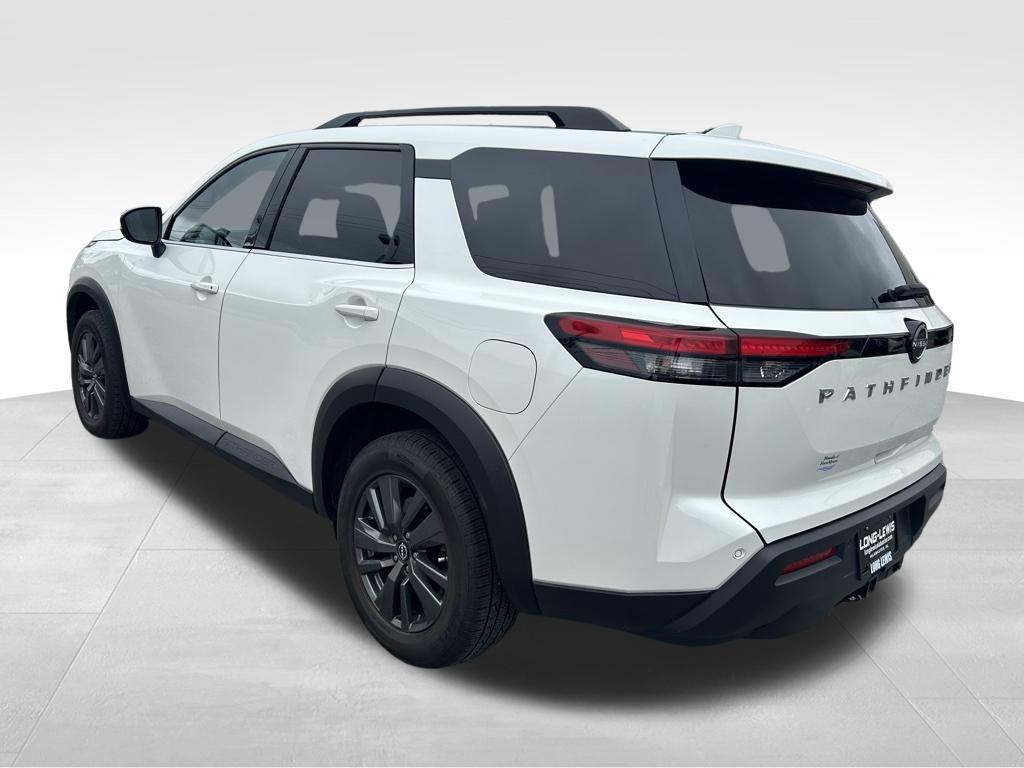 used 2022 Nissan Pathfinder car, priced at $23,450