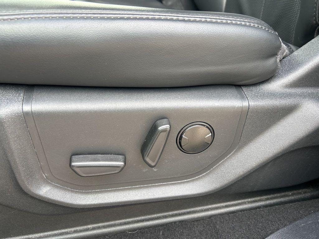 used 2024 Ford Expedition car, priced at $43,950