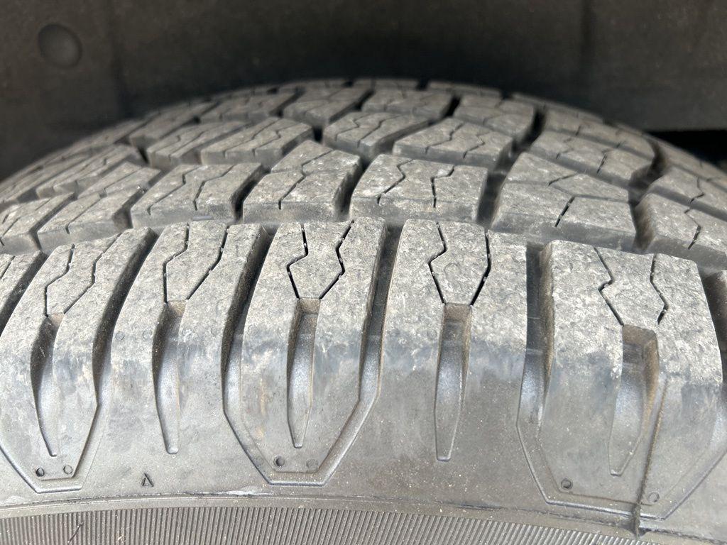 used 2024 Ford Expedition car, priced at $43,950