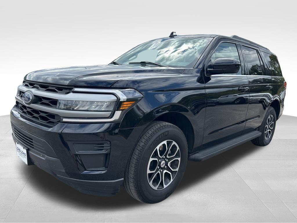 used 2024 Ford Expedition car, priced at $43,950
