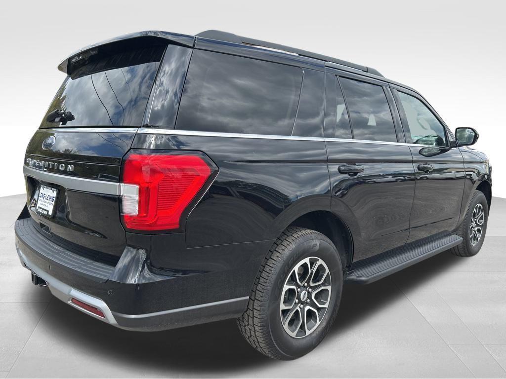 used 2024 Ford Expedition car, priced at $43,950