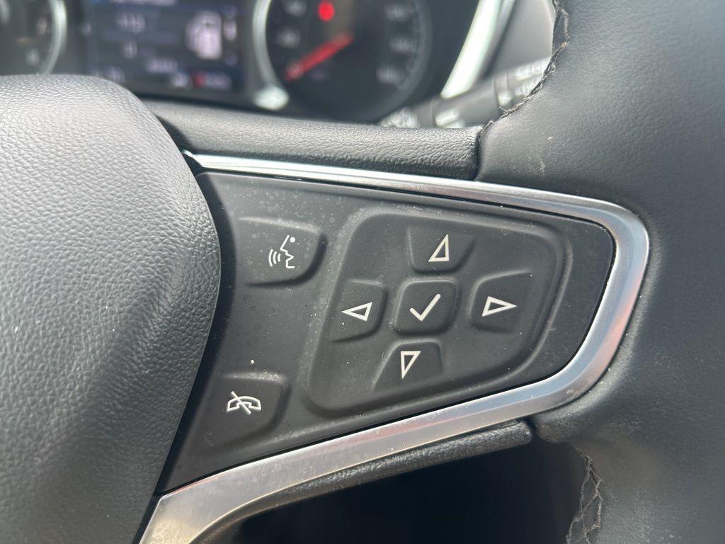 used 2024 Chevrolet Equinox car, priced at $20,899