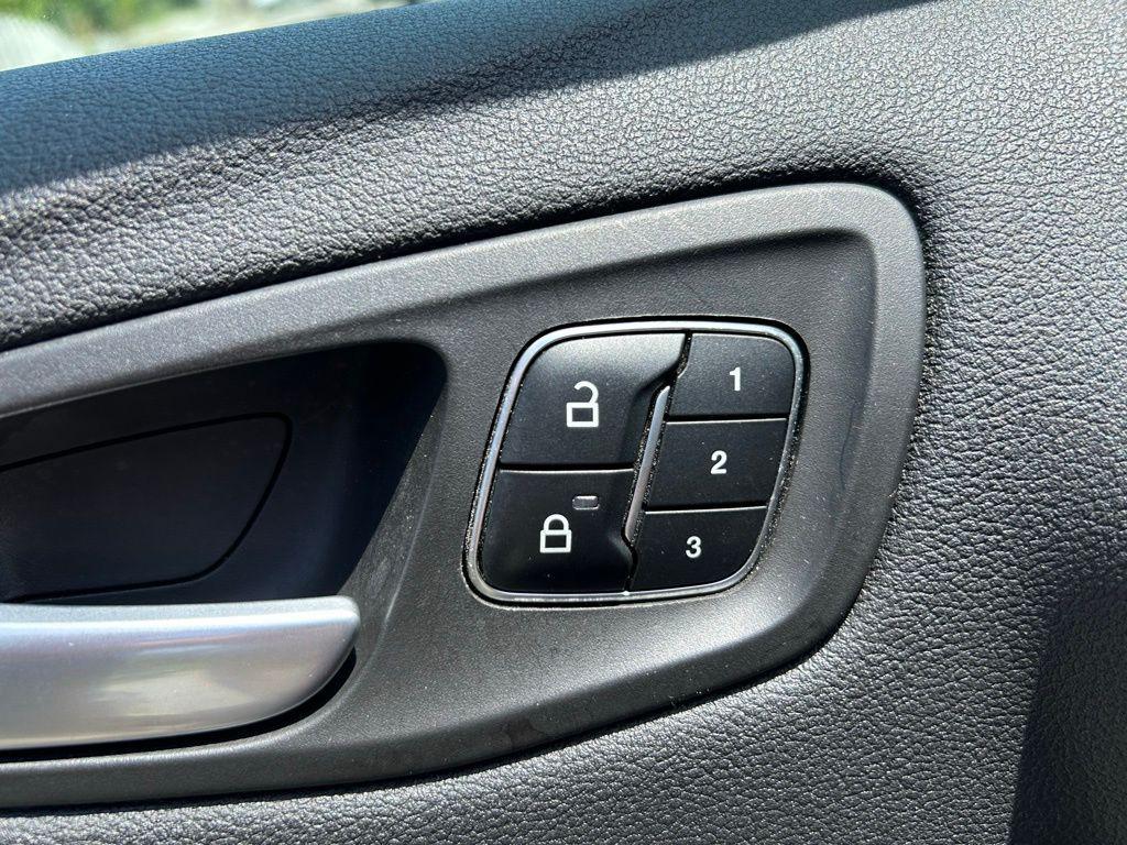 used 2017 Ford Escape car, priced at $12,998