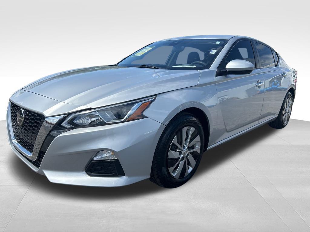 used 2021 Nissan Altima car, priced at $15,950