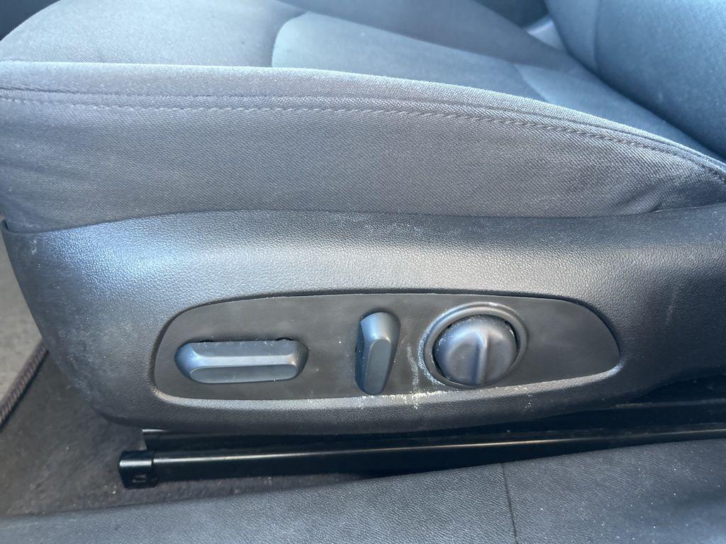 used 2022 Chevrolet Malibu car, priced at $16,906