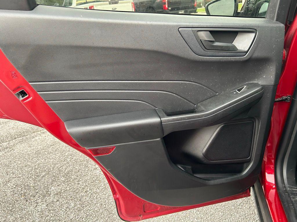 used 2022 Ford Escape car, priced at $19,651