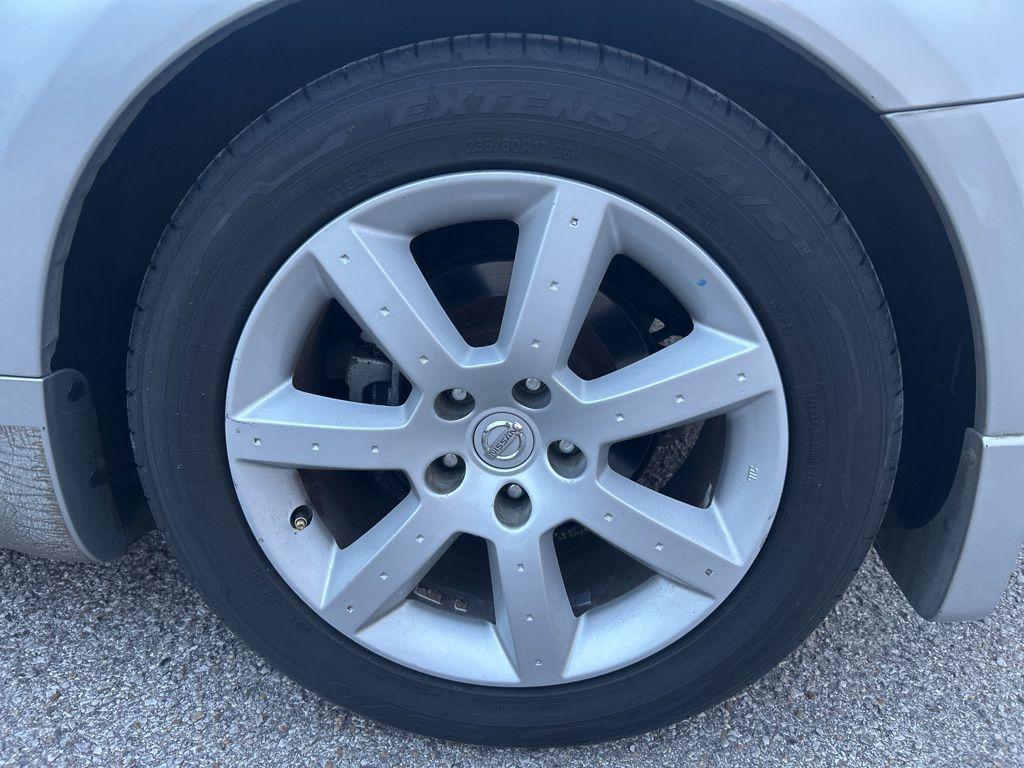 used 2004 Nissan 350Z car, priced at $8,900