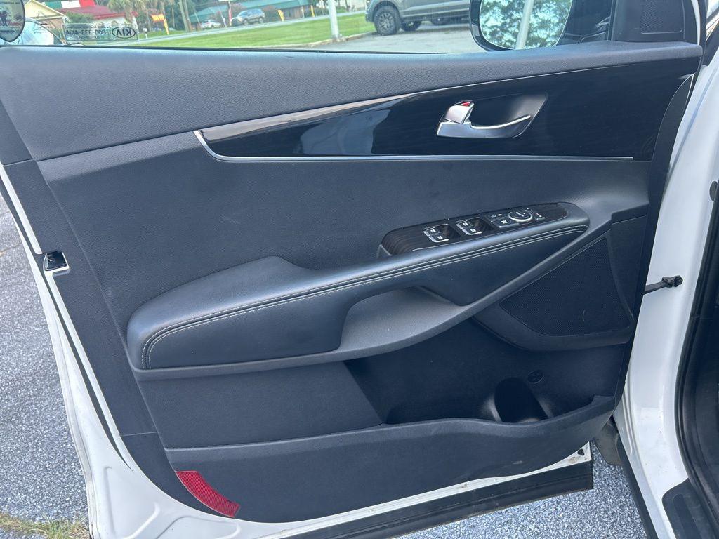 used 2020 Kia Sorento car, priced at $15,361