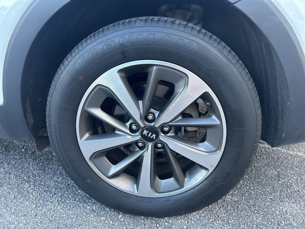 used 2020 Kia Sorento car, priced at $15,361