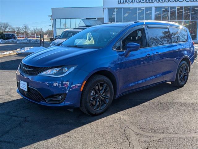 used 2020 Chrysler Pacifica car, priced at $27,288