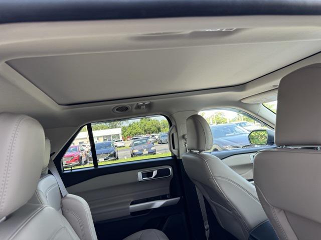 used 2023 Ford Explorer car, priced at $35,988