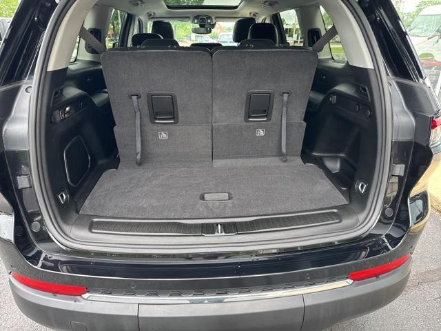 used 2022 Jeep Grand Cherokee L car, priced at $32,588