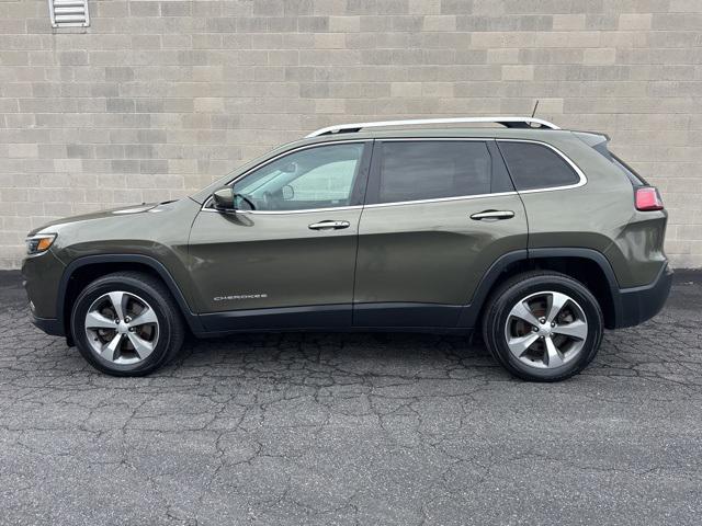 used 2019 Jeep Cherokee car, priced at $18,388