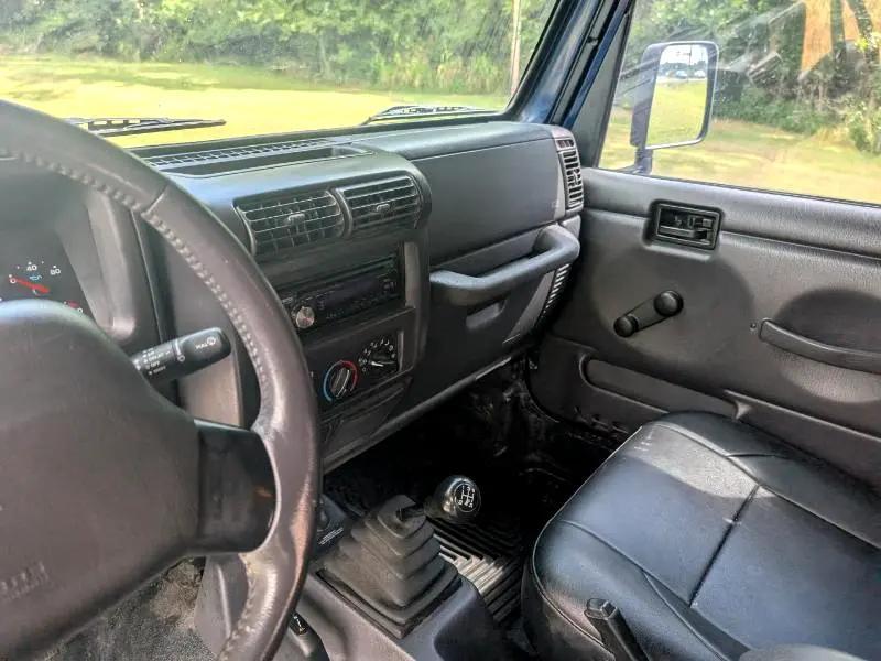 used 2001 Jeep Wrangler car, priced at $6,900