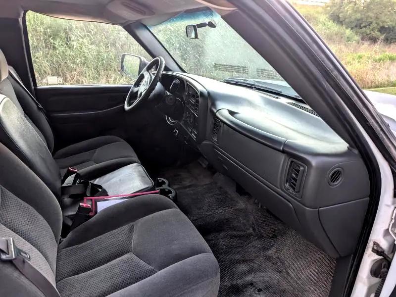 used 2006 Chevrolet Silverado 2500 car, priced at $11,900