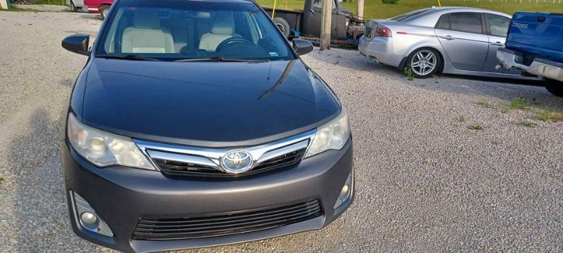 used 2012 Toyota Camry Hybrid car, priced at $8,900