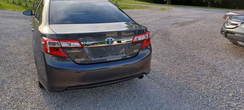 used 2012 Toyota Camry Hybrid car, priced at $8,900