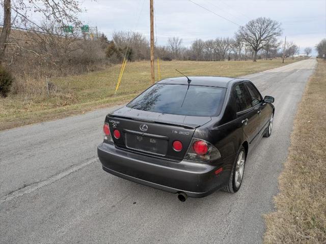 used 2002 Lexus IS 300 car, priced at $8,900