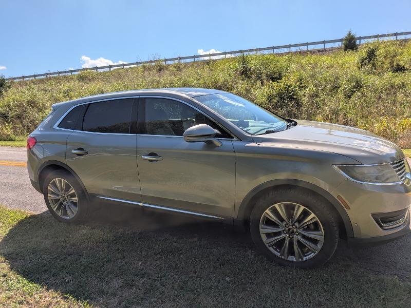 used 2016 Lincoln MKX car, priced at $13,900