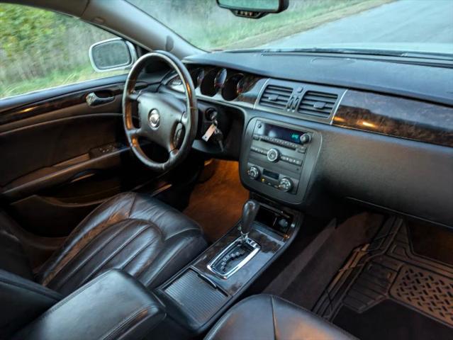 used 2007 Buick Lucerne car, priced at $6,900