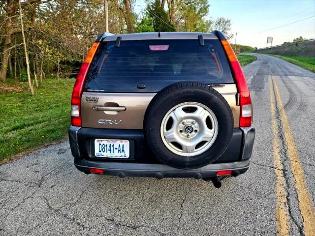 used 2002 Honda CR-V car, priced at $5,900