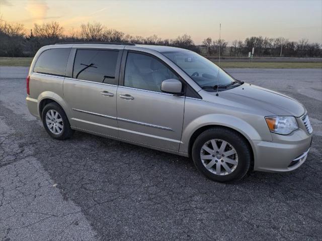 used 2014 Chrysler Town & Country car, priced at $6,900