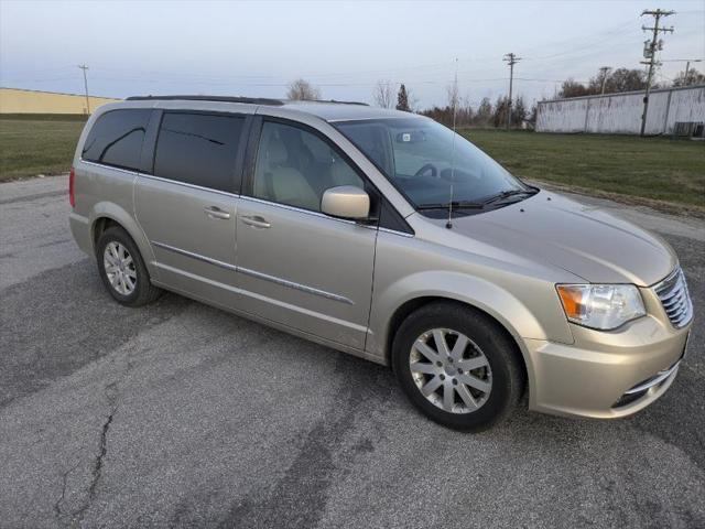 used 2014 Chrysler Town & Country car, priced at $6,900