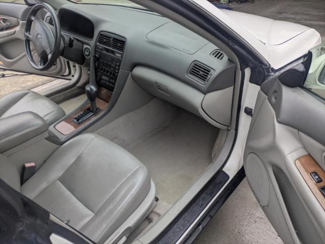 used 1998 Lexus ES 300 car, priced at $4,900