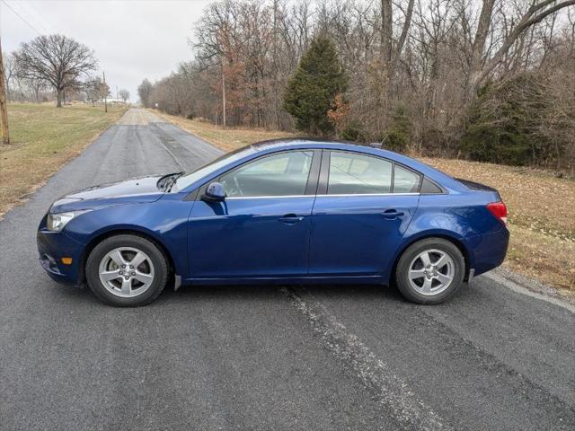 used 2013 Chevrolet Cruze car, priced at $5,900